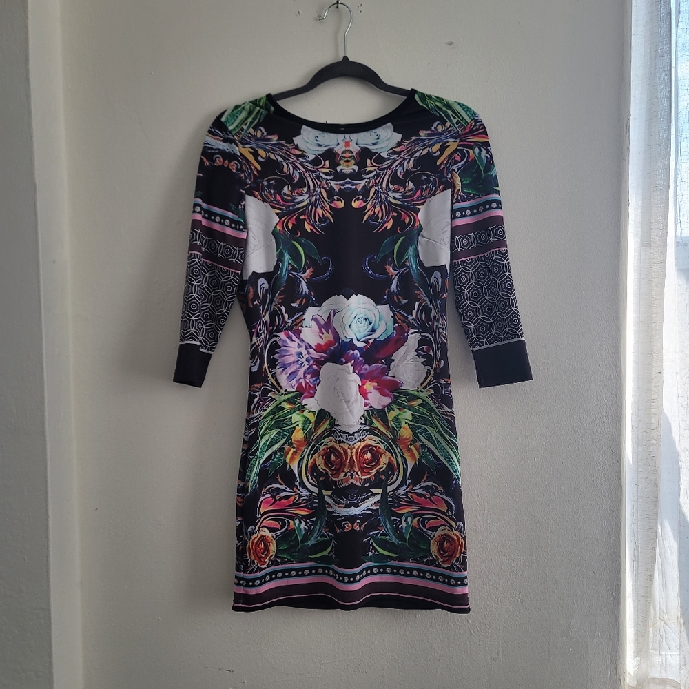 SEXY body con dress.